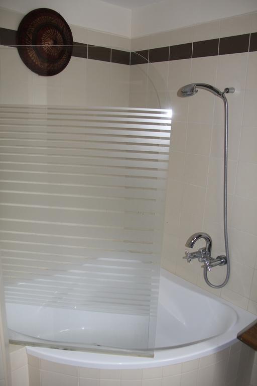 Queen Zita Apt 130 M2 Near Chain Bridge Βουδαπέστη Εξωτερικό φωτογραφία